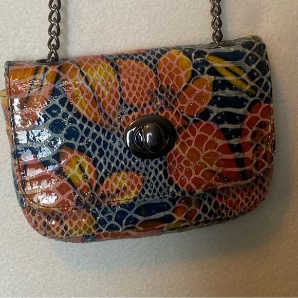 Hobo International Small Floral Design Crossbody Purse - Picture 1 of 9